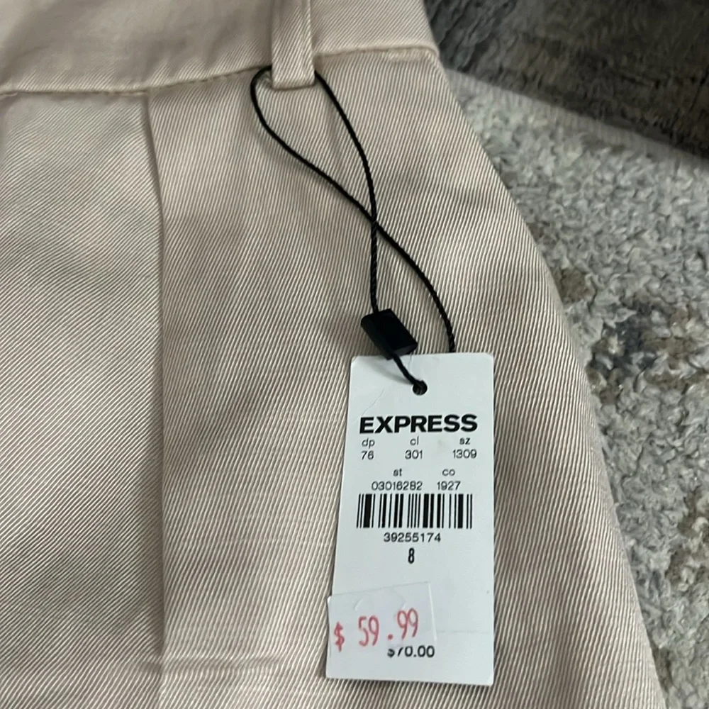 Express shorts - Picture 2 of 6